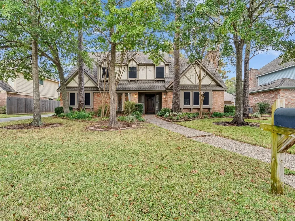 12306 Knobcrest Drive Houston TX 77070