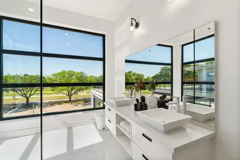5734 N Braeswood Boulevard Houston TX 77096