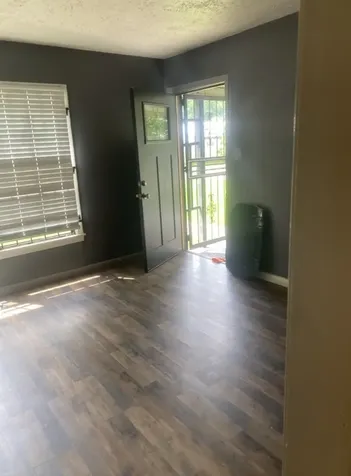 7314 Forrestal Street Houston TX 77033