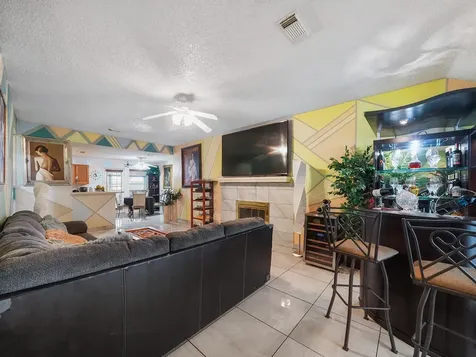 18142 Lake Bend Drive Houston TX 77084