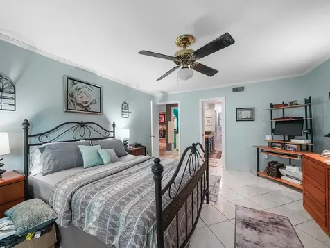 14014 Locke Lane Houston TX 77077