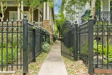 1536 Rutland Street Houston TX 77008