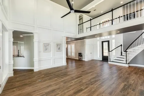 692 County Road 605 Angleton TX 77515