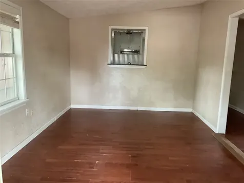 116 Lindsey Avenue Bay City TX 77414