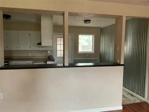 116 Lindsey Avenue Bay City TX 77414
