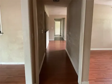 116 Lindsey Avenue Bay City TX 77414