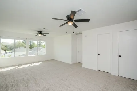 9939 Farrell Drive Houston TX 77070
