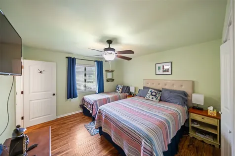 121 Holiday Lane Coldspring TX 77331