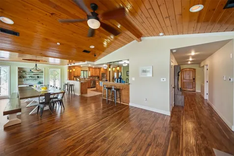 121 Holiday Lane Coldspring TX 77331