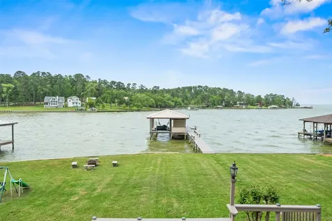 121 Holiday Lane Coldspring TX 77331