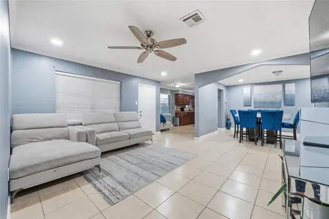 1602 Kenwick Place Pasadena TX 77504