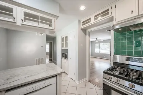 3322 Elmridge Street Houston TX 77025