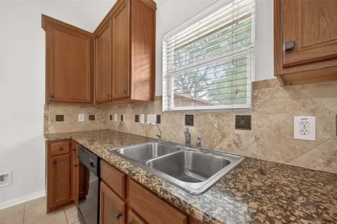 6030 Wildbriar Lane Richmond TX 77469