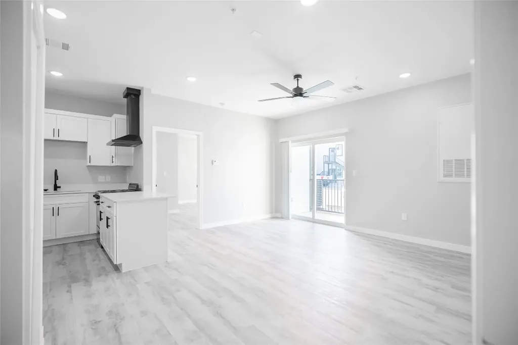 2101 Reinke Road 8212 Waller TX 77484