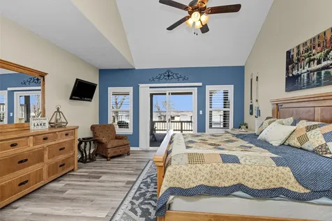 300 Weavers Cove Livingston TX 77351