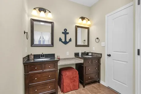 300 Weavers Cove Livingston TX 77351