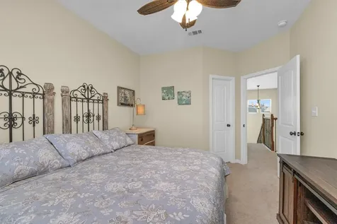 300 Weavers Cove Livingston TX 77351