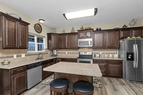 300 Weavers Cove Livingston TX 77351
