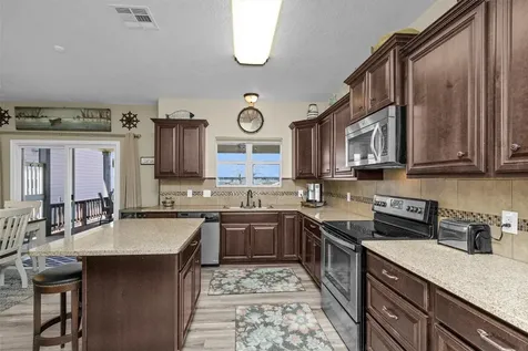 300 Weavers Cove Livingston TX 77351