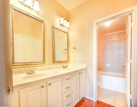 12707 Boheme Drive 1504 Houston TX 77024