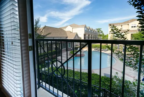 12707 Boheme Drive 1504 Houston TX 77024