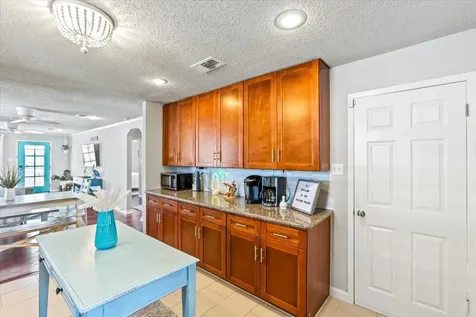 2127 65th Street Galveston TX 77551