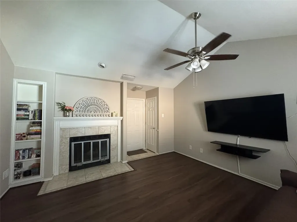256 Jefferson Parkway Fort Worth TX 76107