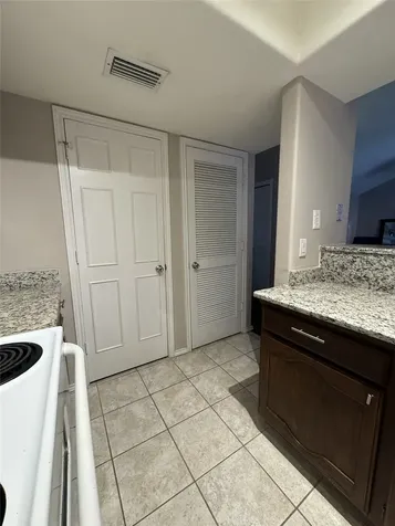 256 Jefferson Parkway Fort Worth TX 76107