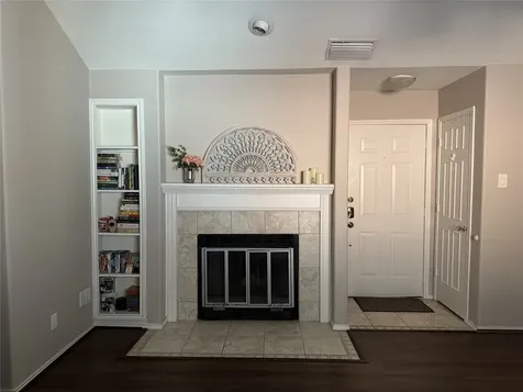 256 Jefferson Parkway Fort Worth TX 76107