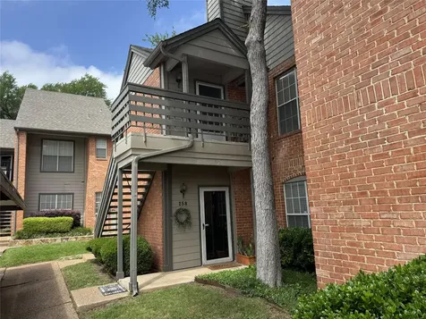 256 Jefferson Parkway Fort Worth TX 76107