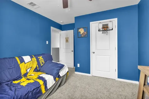 370 Goldenrod Livingston TX 77351