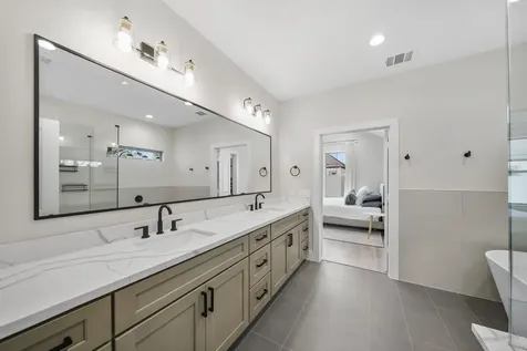 5320 Creekmont Timbers Trail Houston TX 77091