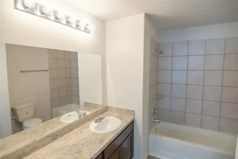 17471 Linthorne Street Humble TX 77346