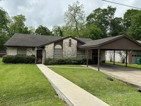 9011 Allwood Street Houston TX 77016