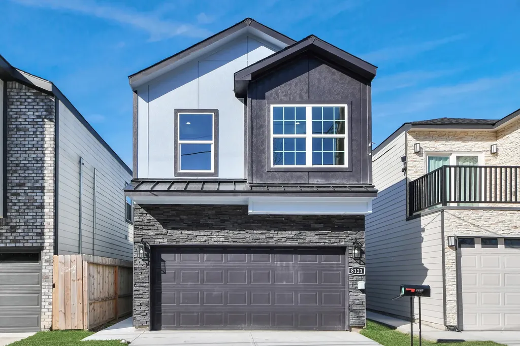 8121 Venus Street Houston TX 77088