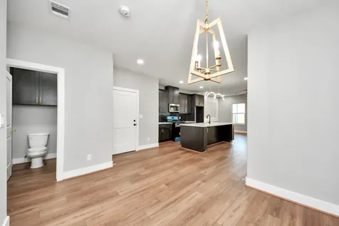 8121 Venus Street Houston TX 77088