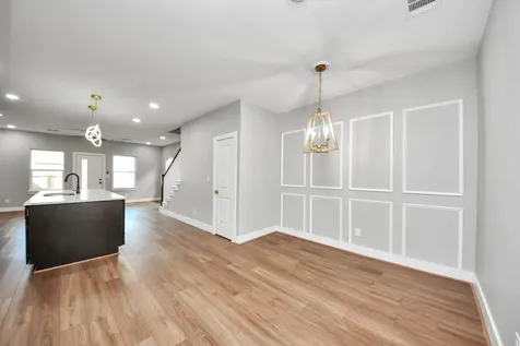 8121 Venus Street Houston TX 77088