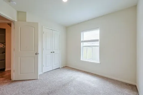 1219 Paradise Found Drive Iowa Colony TX 77583