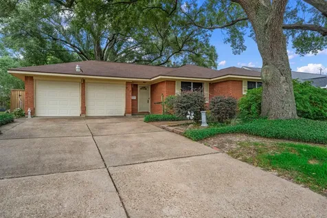 717 Mark Street Deer Park TX 77536