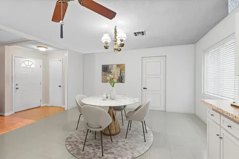 717 Mark Street Deer Park TX 77536