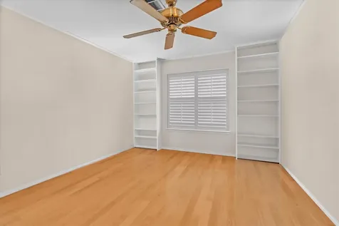 717 Mark Street Deer Park TX 77536
