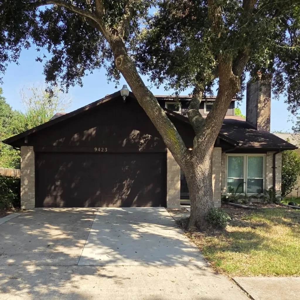 9423 Garden Bridge Street Houston TX 77075