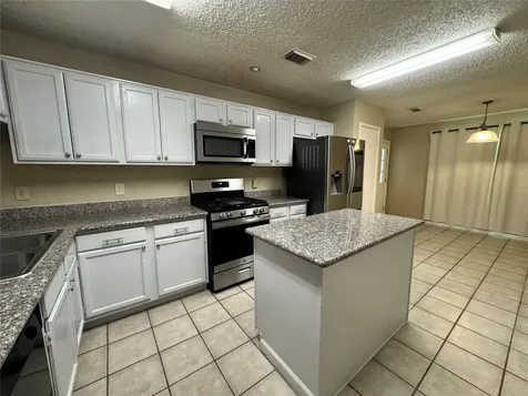 11 Cottage Grove Place The Woodlands TX 77381