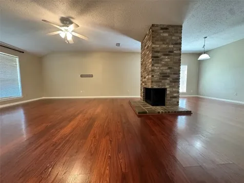 11 Cottage Grove Place The Woodlands TX 77381