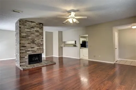 11 Cottage Grove Place The Woodlands TX 77381