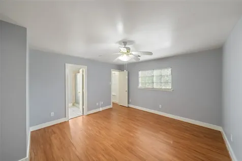 15931 S Alley Court Houston TX 77082