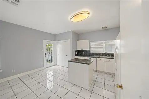 15931 S Alley Court Houston TX 77082