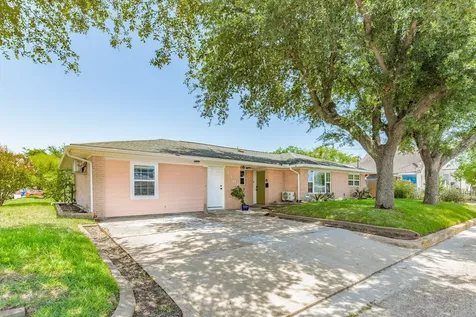 1302 56th Street Galveston TX 77551