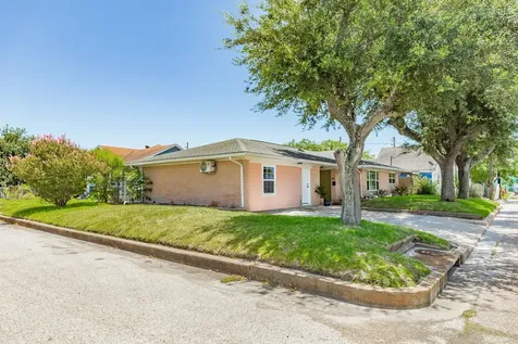 1302 56th Street Galveston TX 77551