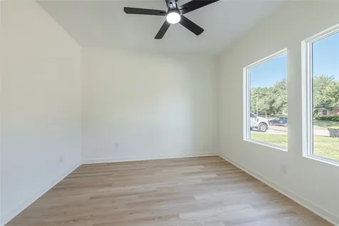 1304 Sailfish Drive Bay City TX 77414